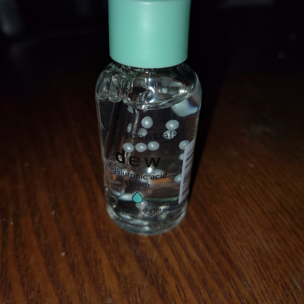 New Hyaluronic Acid Facial Serum - Picture 5 of 5